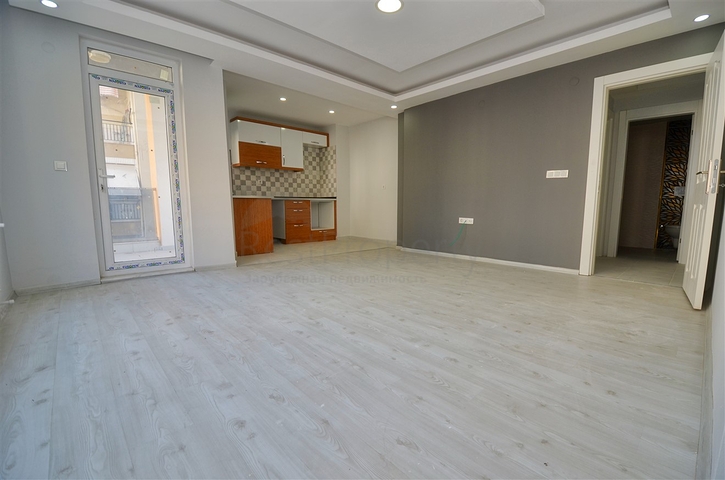 شقق بتصميم 2 + 1 في منطقة توروس - أنطاليا الصغيرة