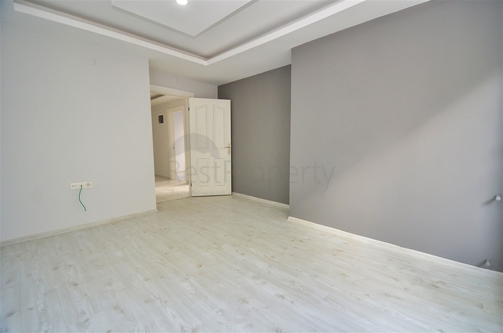 شقق بتصميم 2 + 1 في منطقة توروس - أنطاليا الصغيرة