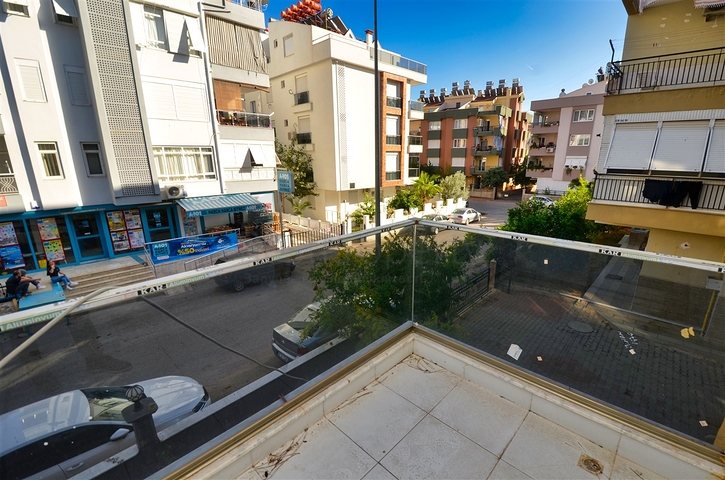 شقق بتصميم 2 + 1 في منطقة توروس - أنطاليا الصغيرة