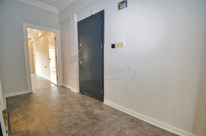 شقة دوبلكس 3 + 1 في حي تشيباشي - أنطاليا