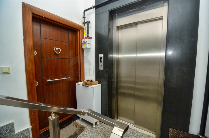 شقة 3+1 في كيزيلتوبراك - حي أنطاليا