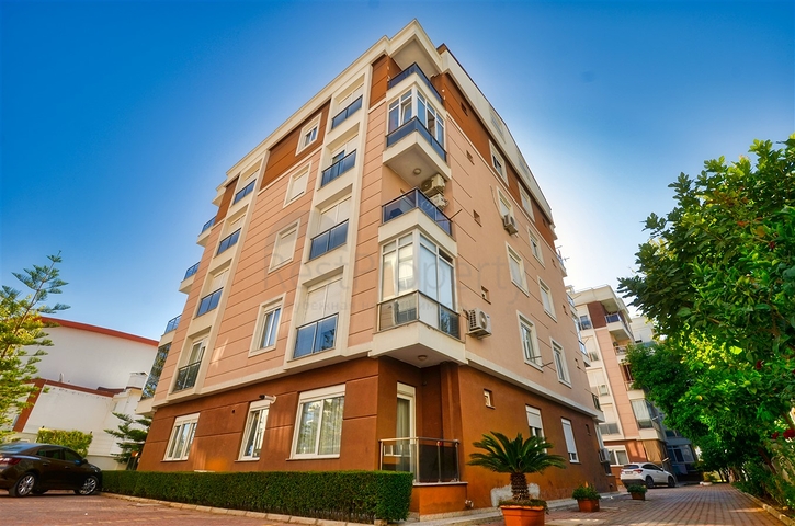 شقة 3+1 في كيزيلتوبراك - حي أنطاليا