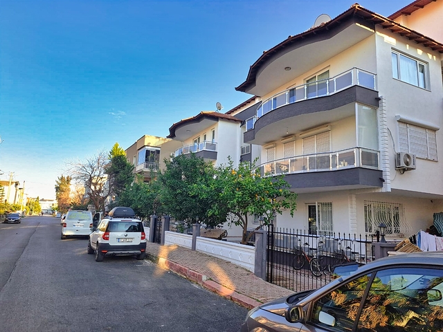 شقة 2 + 1 في منطقة لارا أنطاليا 