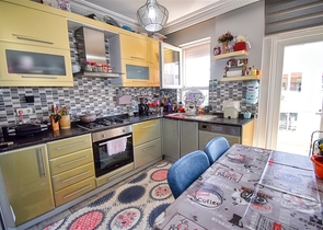 شقة 2 + 1 في منطقة لارا أنطاليا 