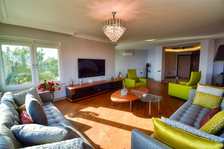 شقة 3+1 في حي شيرينالي-أنطاليا