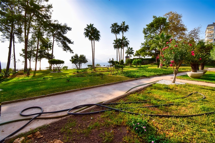 شقة 3+1 في حي شيرينالي-أنطاليا