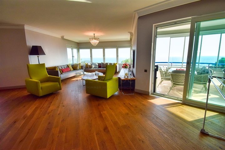 شقة 3+1 في حي شيرينالي-أنطاليا