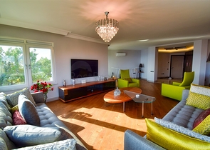 شقة 3+1 في حي شيرينالي-أنطاليا