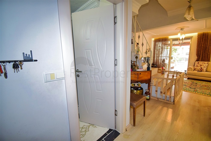 فيلا 4 + 2 في منطقة لارا أنطاليا