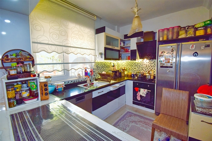 فيلا 4 + 2 في منطقة لارا أنطاليا