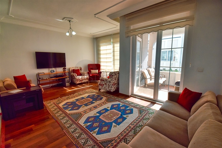 فيلا 4 + 2 في منطقة لارا أنطاليا