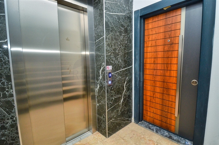 شقة 2+1 في حي كيزيلاريك-أنطاليا 