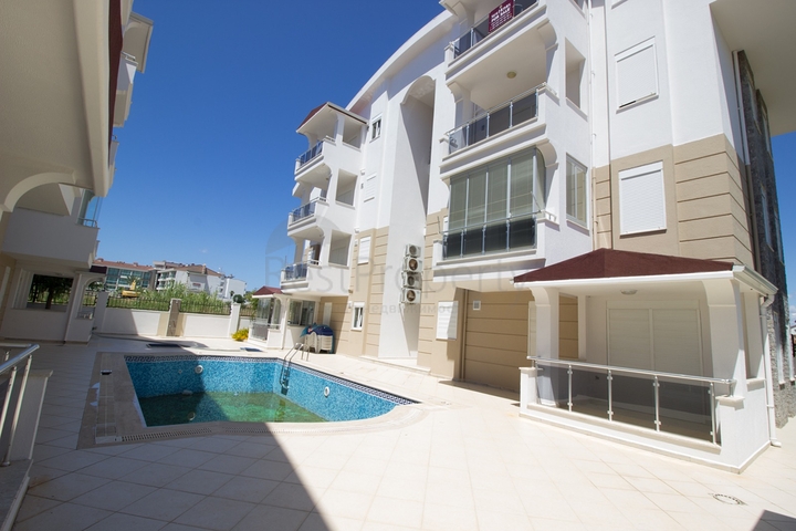 شقة 1 + 1 في منطقة سايد أنطاليا 