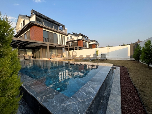 فيلا 3+1 في فتحية-منطقة أنطاليا