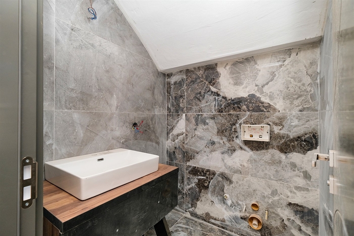 فلل 4 + 2 في دوشيمالتي-منطقة أنطاليا 