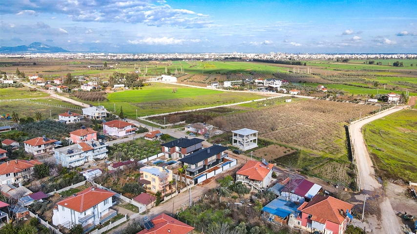 فلل 4 + 2 في دوشيمالتي-منطقة أنطاليا 