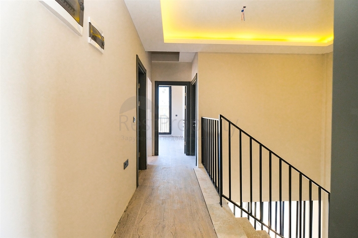 فلل 4 + 2 في دوشيمالتي-منطقة أنطاليا 