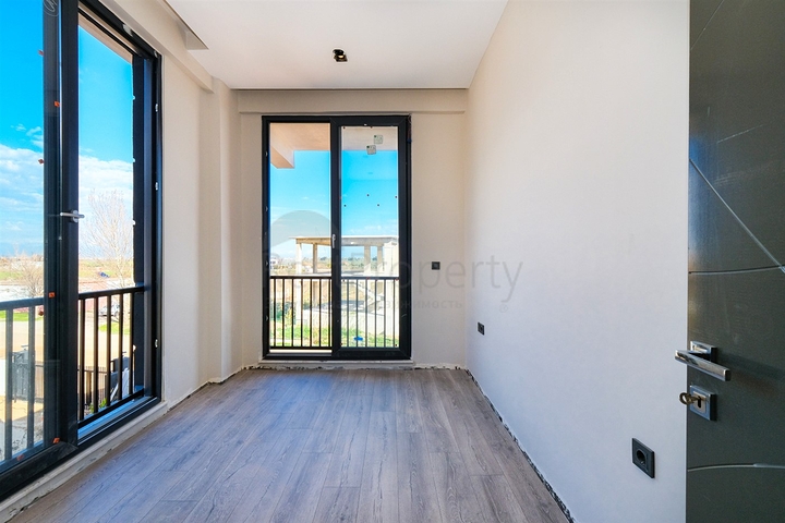 فلل 4 + 2 في دوشيمالتي-منطقة أنطاليا 