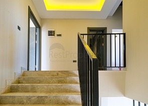 فلل 4 + 2 في دوشيمالتي-منطقة أنطاليا 