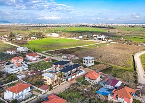 فلل 4 + 2 في دوشيمالتي-منطقة أنطاليا 