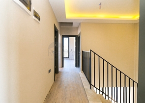 فلل 4 + 2 في دوشيمالتي-منطقة أنطاليا 