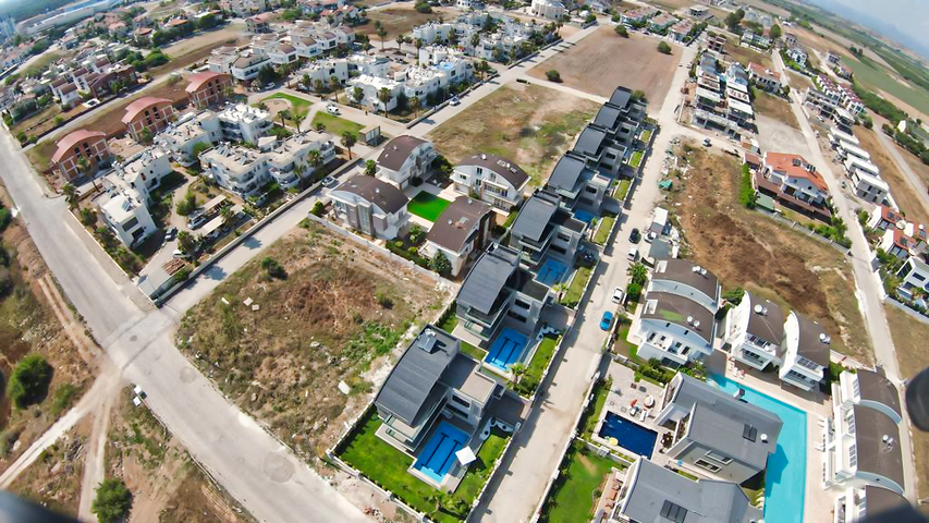 فيلا 4 + 1 في منطقة بيليك أنطاليا 