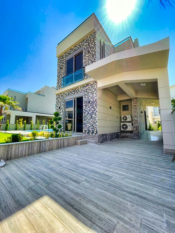 فيلا 4 + 1 في منطقة بيليك أنطاليا 