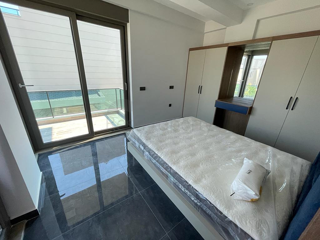 فيلا 4 + 1 في منطقة بيليك أنطاليا 