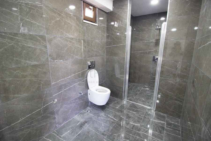 فيلا 3 + 1 في منطقة بيليك أنطاليا 