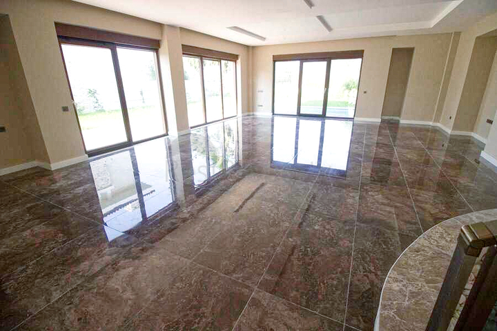 فيلا 3 + 1 في منطقة بيليك أنطاليا 