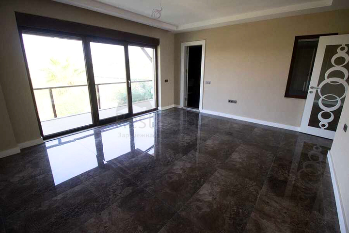 فيلا 3 + 1 في منطقة بيليك أنطاليا 