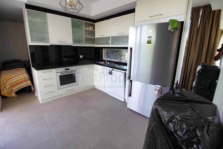 فيلا 4 + 1 في منطقة بيليك أنطاليا 