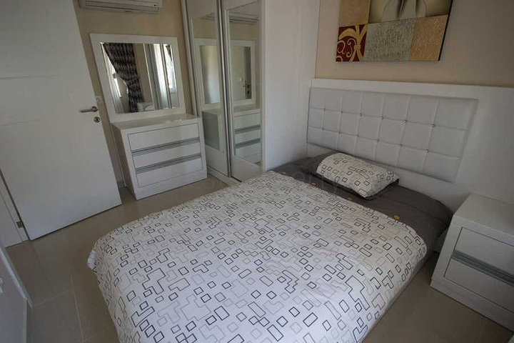 فيلا 4 + 1 في منطقة بيليك أنطاليا 