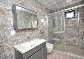 مشروع استثماري للبيع هو مبنى في منطقة التينتاس-أنطاليا