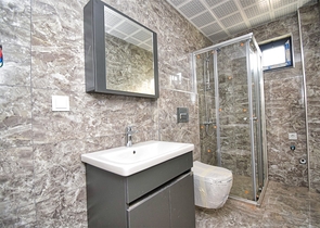 مشروع استثماري للبيع هو مبنى في منطقة التينتاس-أنطاليا