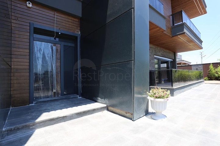 فيلا 5+1 في دوشيمالتي-منطقة أنطاليا