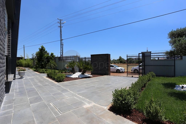 فيلا 5+1 في دوشيمالتي-منطقة أنطاليا