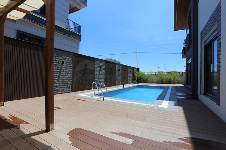 فيلا 5+1 في دوشيمالتي-منطقة أنطاليا