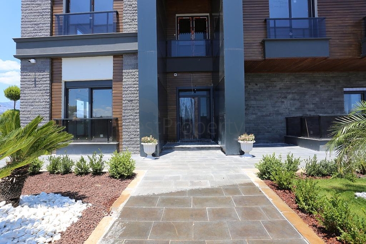 فيلا 5+1 في دوشيمالتي-منطقة أنطاليا