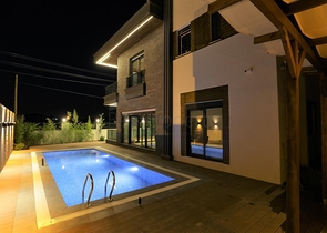 فيلا 5+1 في دوشيمالتي-منطقة أنطاليا