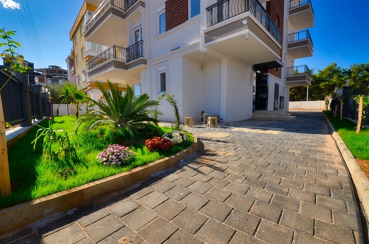 شقق دوبلكس 2+1 و 6+1 في منطقة كيبيز - أنطاليا 