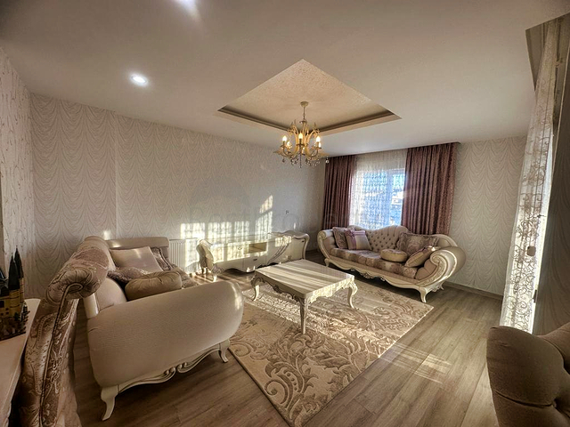 شقة دوبلكس 6 + 1 في الملايوسوف - حي أنطاليا