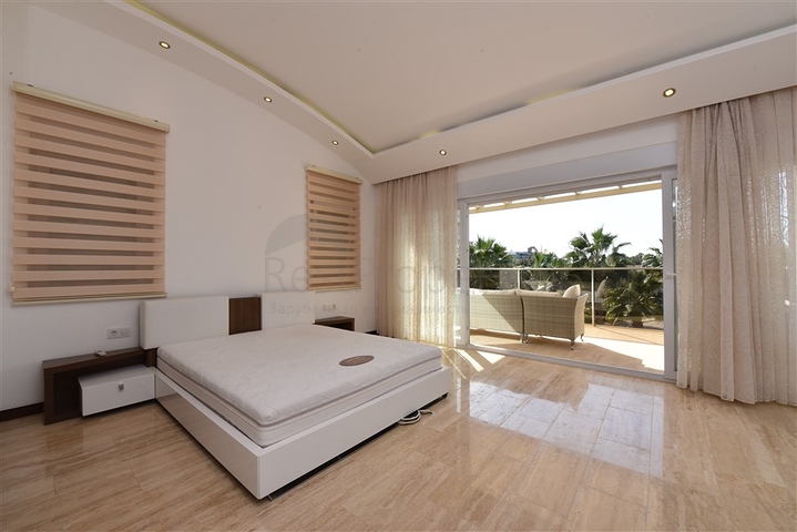 دوبلكس عائلية - 3 غرف وصالة - ضمن منطقة هادئة - كوناكليه / الانيا 