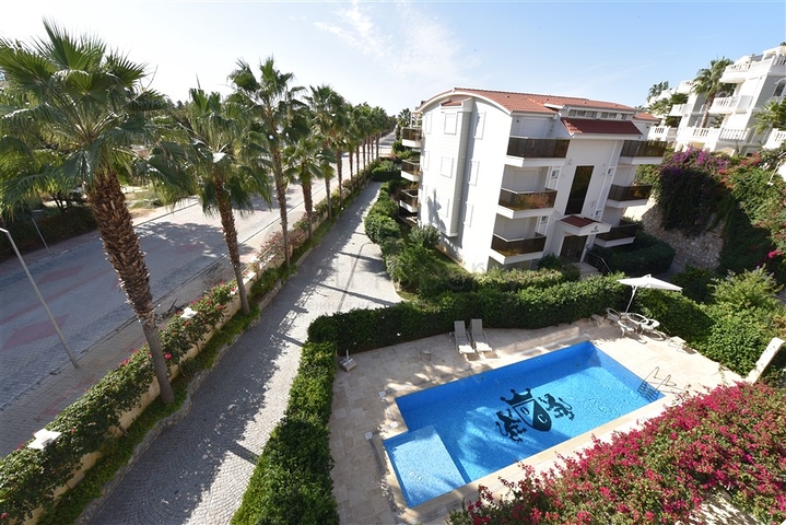 دوبلكس عائلية - 3 غرف وصالة - ضمن منطقة هادئة - كوناكليه / الانيا 