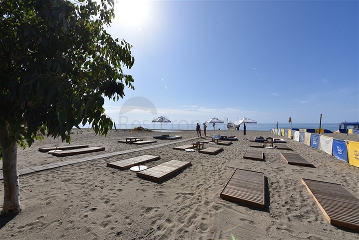 دوبلكس عائلية - 3 غرف وصالة - ضمن منطقة هادئة - كوناكليه / الانيا 