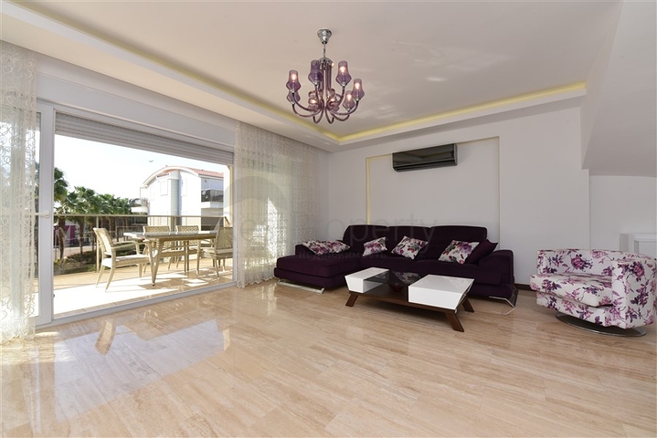 دوبلكس عائلية - 3 غرف وصالة - ضمن منطقة هادئة - كوناكليه / الانيا 