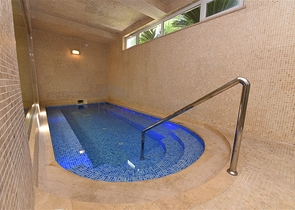 دوبلكس عائلية - 3 غرف وصالة - ضمن منطقة هادئة - كوناكليه / الانيا 