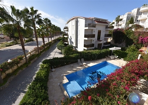 دوبلكس عائلية - 3 غرف وصالة - ضمن منطقة هادئة - كوناكليه / الانيا 