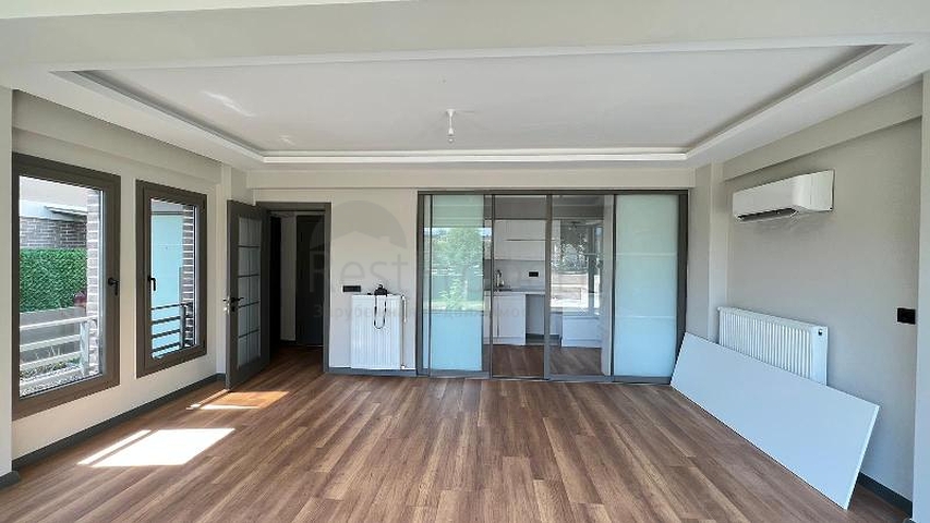 فيلا 3+1 في منطقة فتحية