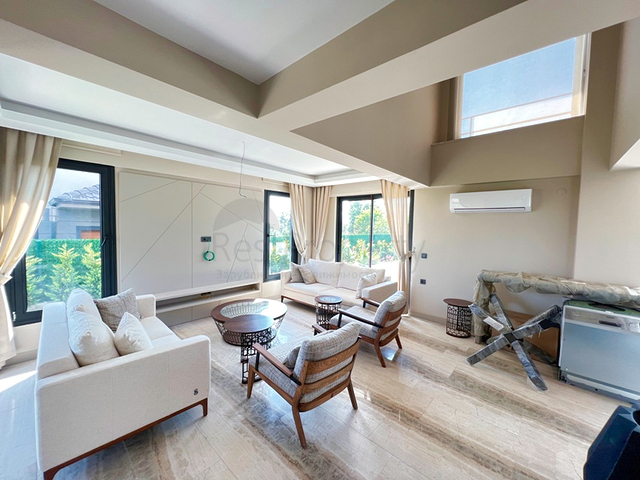 فيلا 3+1 في منطقة فتحية 